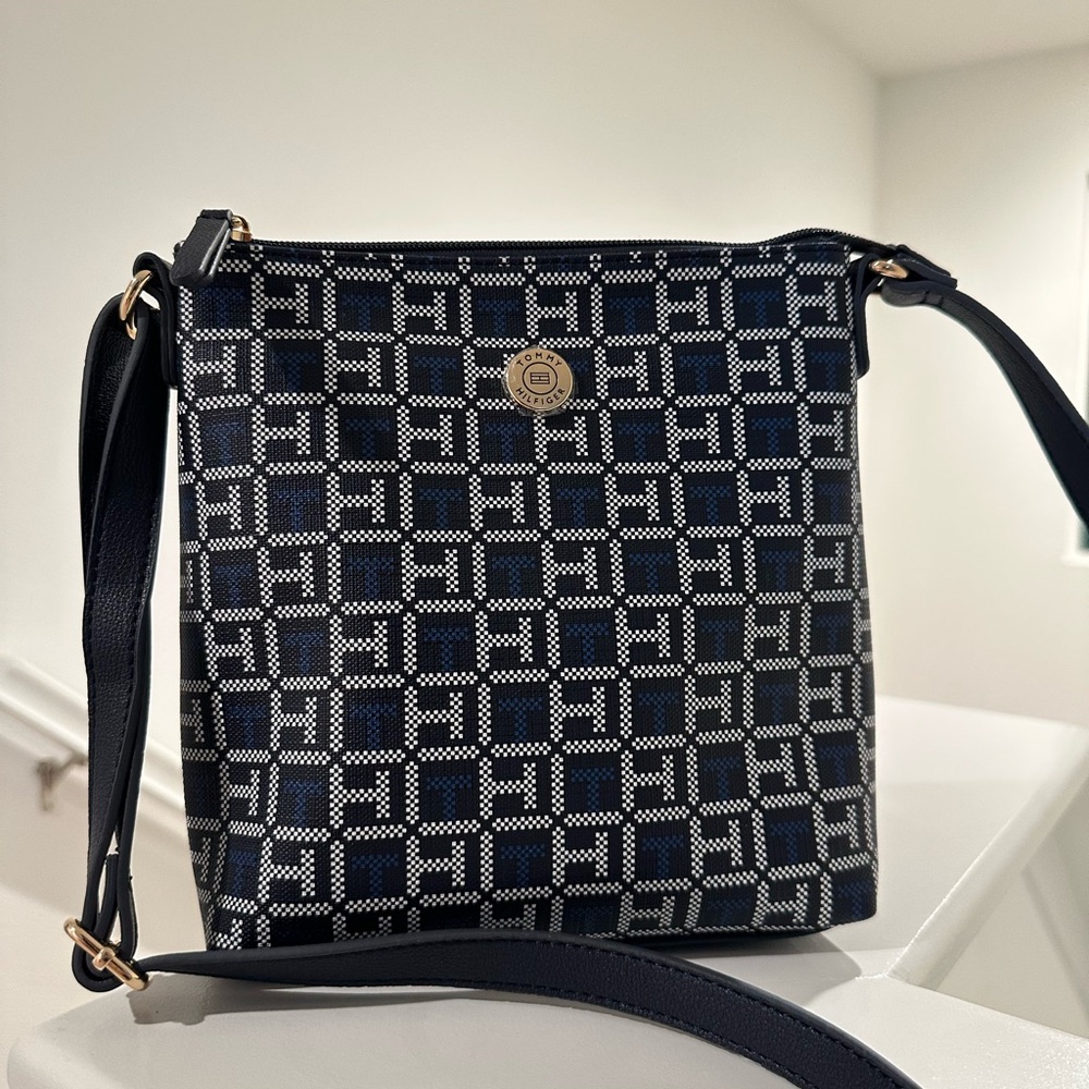 Tommy Hilfiger Navy and White Crossbody Bag